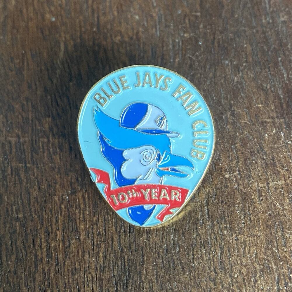 Toronto Blue Jays Fan Club 10th Year Pin Hat Lapel MLB Baseball
